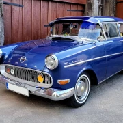 Opel Oldie mit Schute
